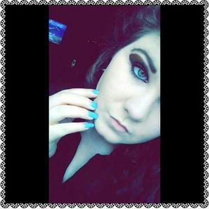 Meet your Posher, Bobbie