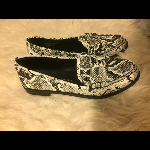 Loafers - Picture 3 of 3