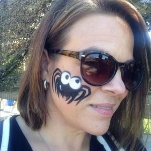 Meet your Posher, Debra