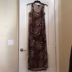 Long leopard print dress