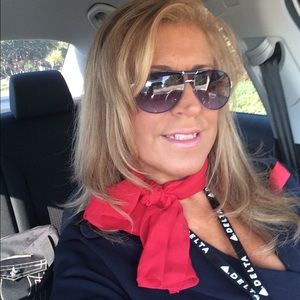 Meet your Posher, Irene