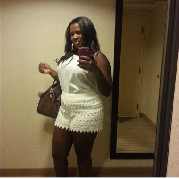 😉About me - your Posher!!!😘 - Picture 11 of 12