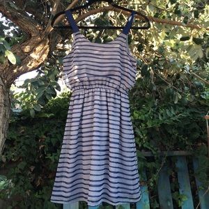 Short grey and navy short dress