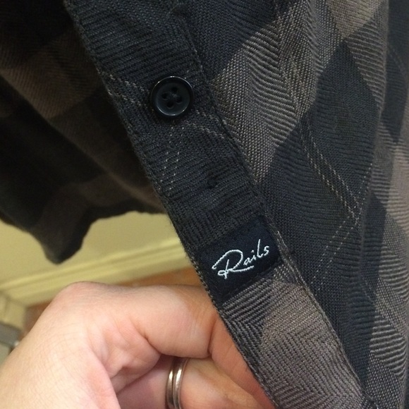 Rails Hunter Button Down - Picture 3 of 4