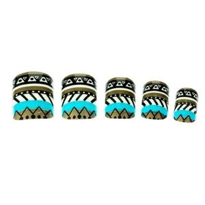 Claire's Fake Nails in Aztec print