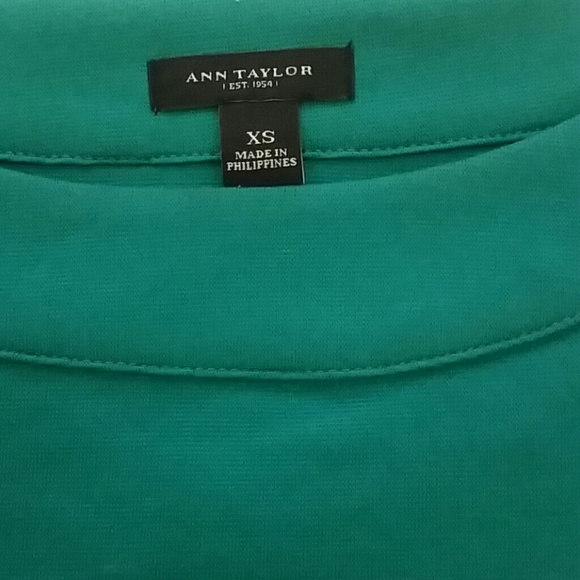 Ann Taylor Top - Picture 2 of 3