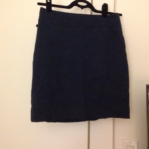 Ann Taylor blue textured pencil skirt