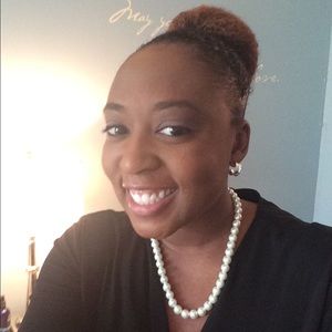 Meet your Posher, Claudette