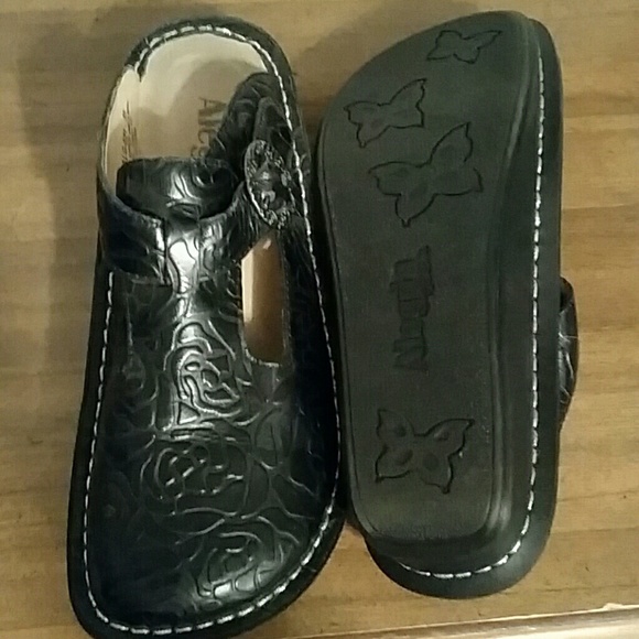 Black clogs