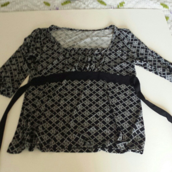 Size 1x blouse