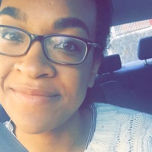 Meet your Posher, Stephanie