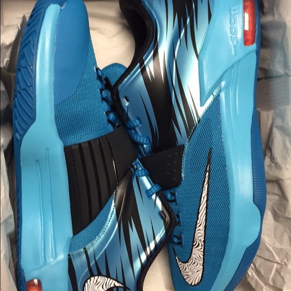 Nike Shoes - Kd clear water