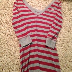 Gray and maroon light sweater