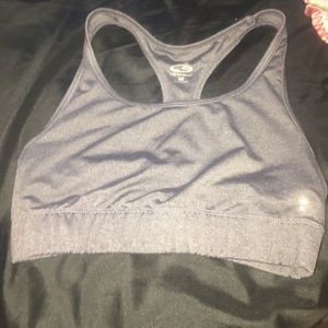sports bra