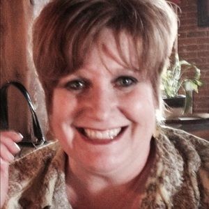 Meet your Posher, Kari