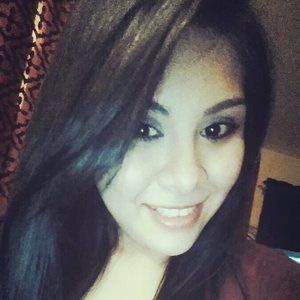 Meet your Posher, Yvette