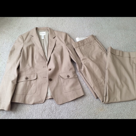 Pant Suit