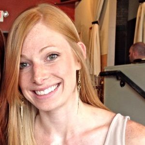 Meet your Posher, Caitlin