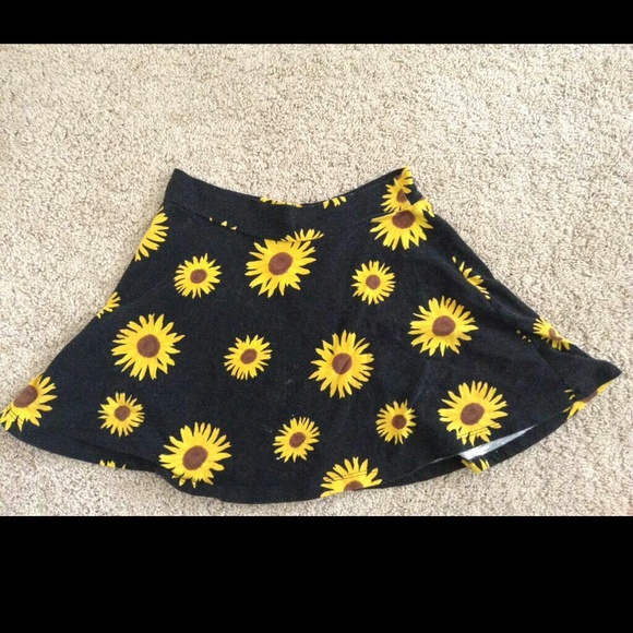 Daisy Skirt