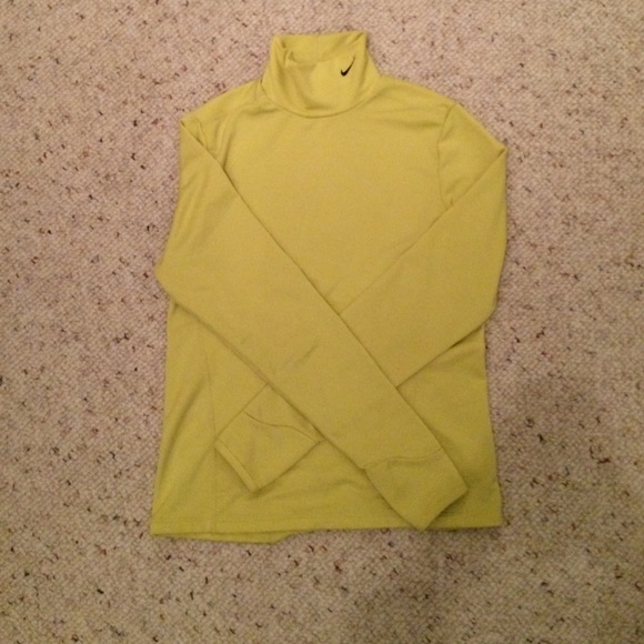 Nike dri-fit long sleeve