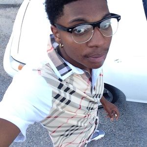 Meet your Posher, Donovan