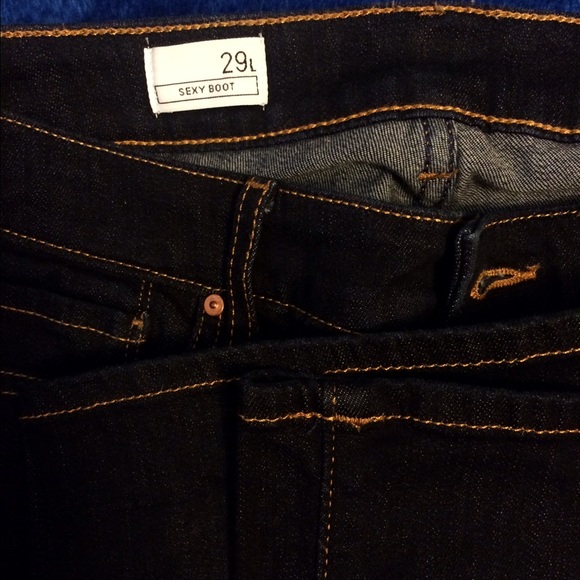 Gap Jeans - Picture 2 of 3