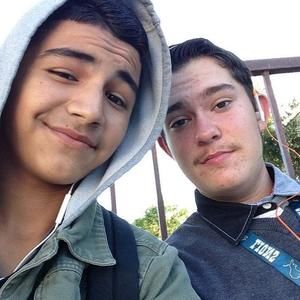 Meet your Posher, Aj