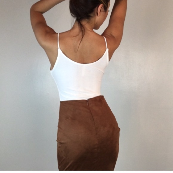 💗 • Reserved • Brown Microsuede Skirt S - Picture 4 of 4
