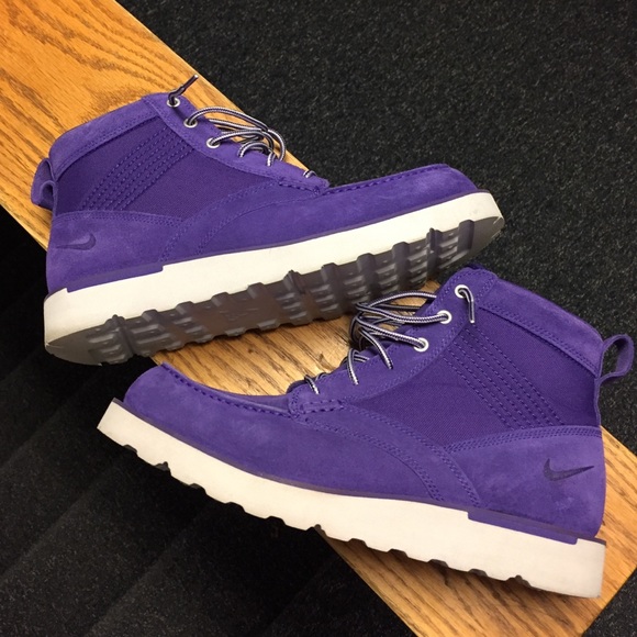 Nike Other | ACG Boots MENS 9 | Poshmark Nike ACG Boots MENS 9