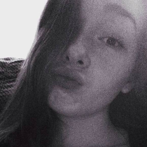 Meet your Posher, Kelsie - Picture 1 of 1