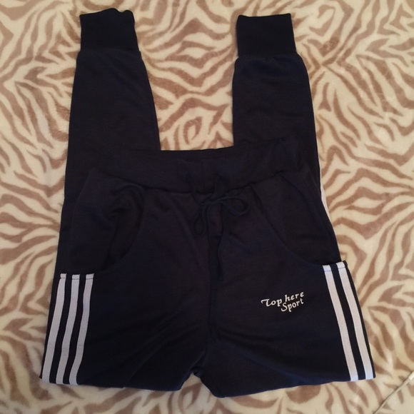 SOLD - Picture 4 of 4