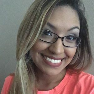 Meet your Posher, Abigail