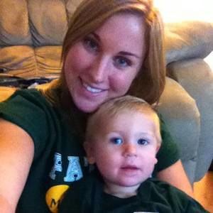 Meet your Posher, Courtney