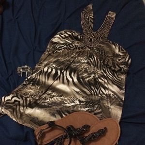 Animal print Studio Y size XL!!