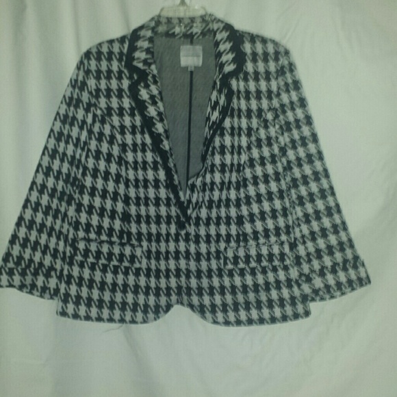 NWOT Houndstooth unlined blazer