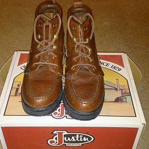 Leather Justin boots