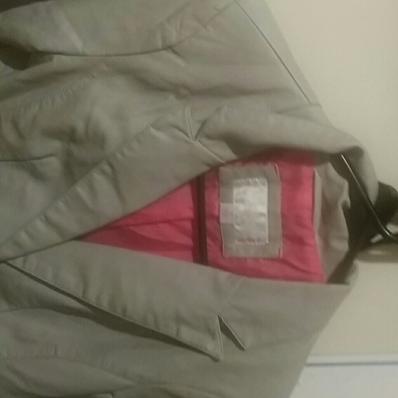 Jacket - Picture 2 of 3