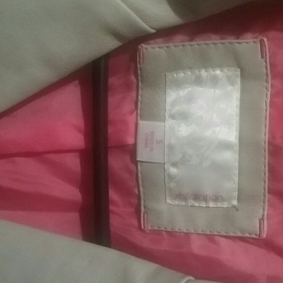 Jacket - Picture 3 of 3