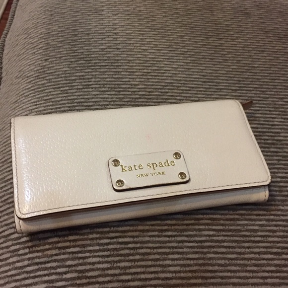 No Handbags - Wallet