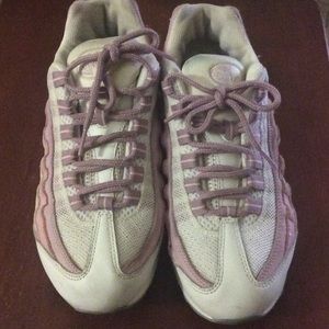 Pink kids Nike Air Max 95. Fits Women's sz 7.