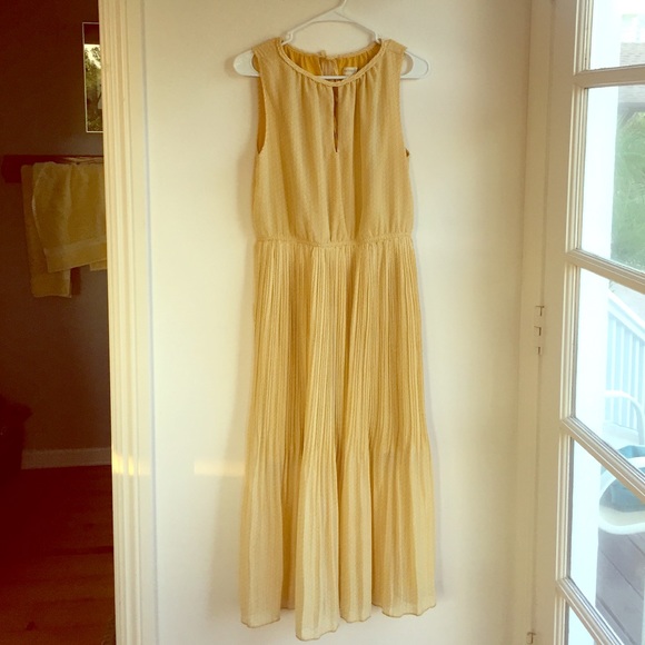 Maison Jules (MACYS) flowing mid-maxi light yellow