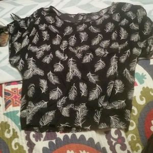 Feather pattern top