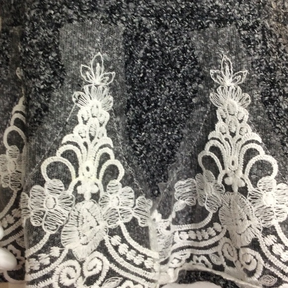 Peplum sweater - Picture 2 of 4