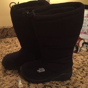 Winter boots