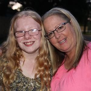 Meet your Posher, Suzanne