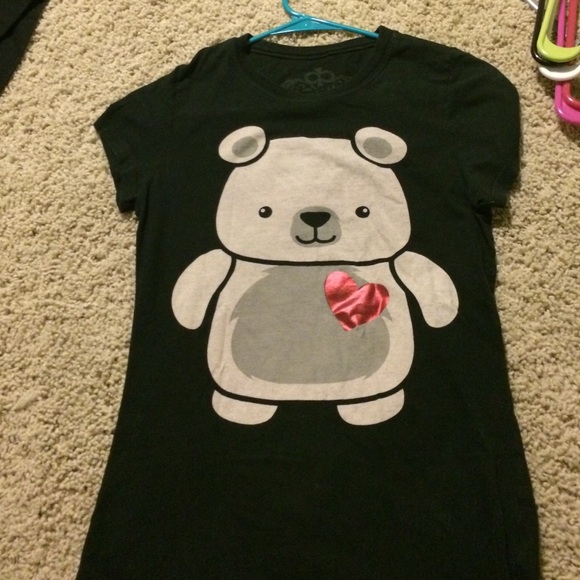 cute teddy bear shirt!
