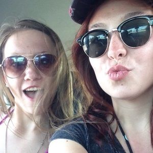 Meet your Posher, Sydney