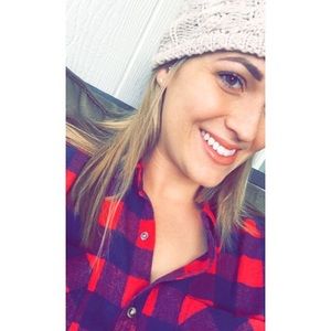 Meet your Posher, Nina