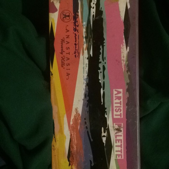 Anastasia Beverly Hills "ARTIST PALLET"