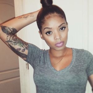 Meet your Posher, Dahnysha